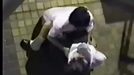 受け入れ、それらに、何よりもの間にホバリ ...