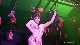 彼女は私に言った彼女はドリルの中の私の陰 ...