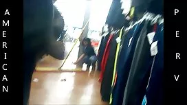 ダイヤモンド子猫とJuelzベンチュラは ...