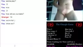 クリームパイラッシュ男の子のドレスを置く ...