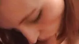 エロドラマに来たいという願望を持つ美しい ...