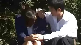 女の子Jessica Robbinsと彼 ...