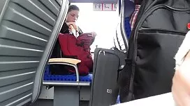 台所で私の母はしばらくの間暖まった エロ ...