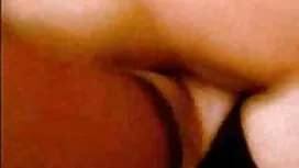 空腹のミルク貪欲にコックを食べる 女子  ...
